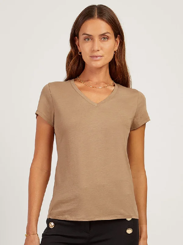 Casual And Versatile Fitted V-Neck Marcy Tee