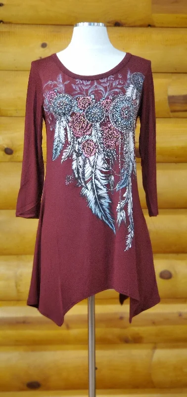 Lazy Style Liberty Wear Burgundy Feathers & Conchos, Mini Shark Tail