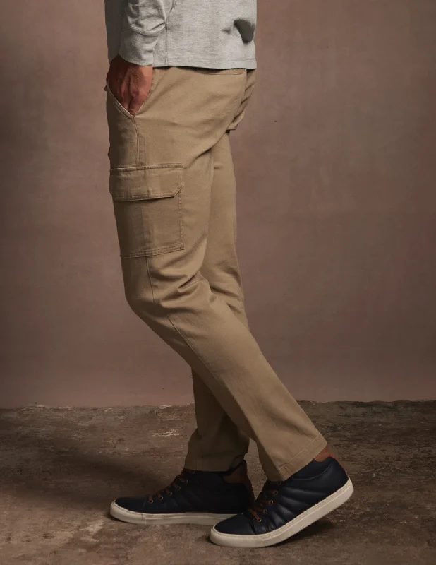 Cargo With Stretch Waist In Khaki