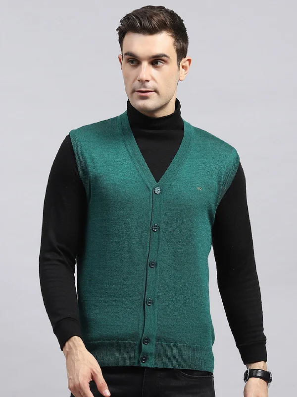 Men Green Solid V Neck Sleeveless Cardigan